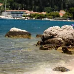 Luka Gostinjska kuća