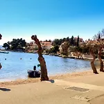 Luka 3*