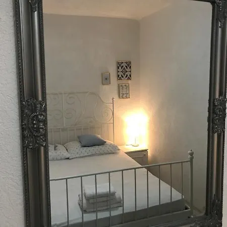 招待所 维拉卢卡旅馆 斯拉诺