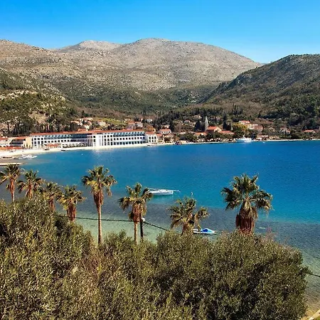 Guest house Luka 3*