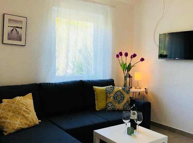 Luka Gostinjska kuća